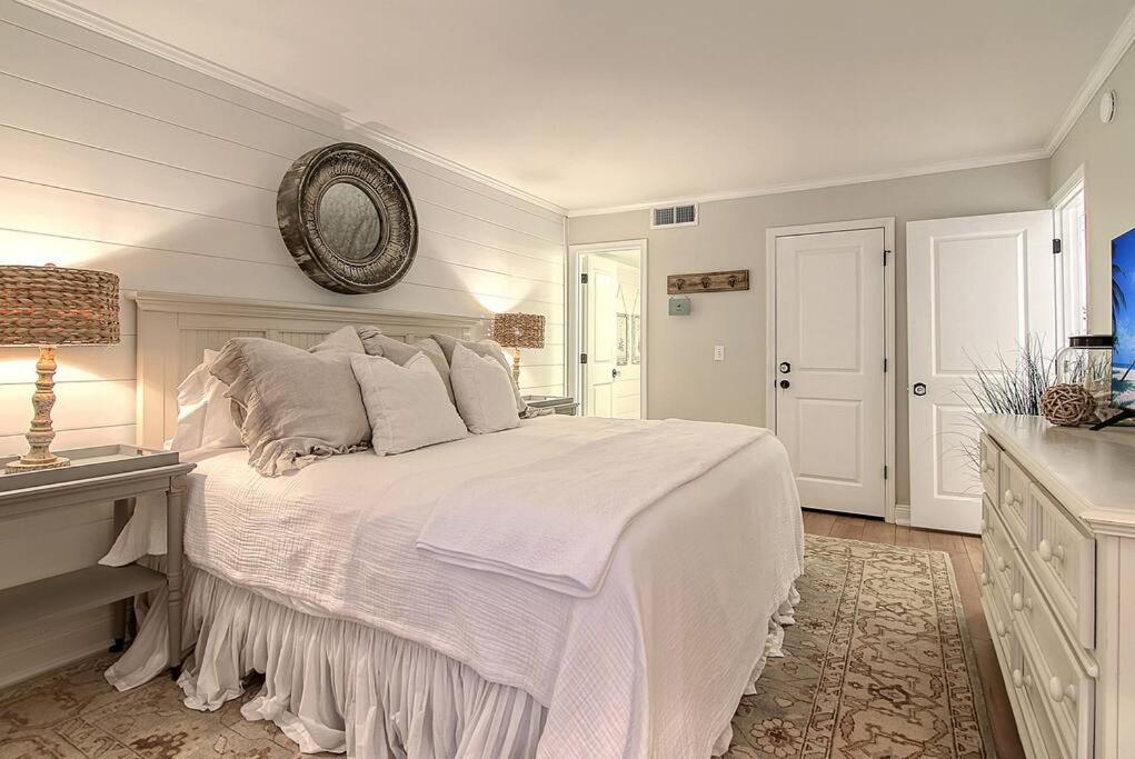 Luxury Seabrook Beachfront W/Spectacular Sunsets Bagian luar foto